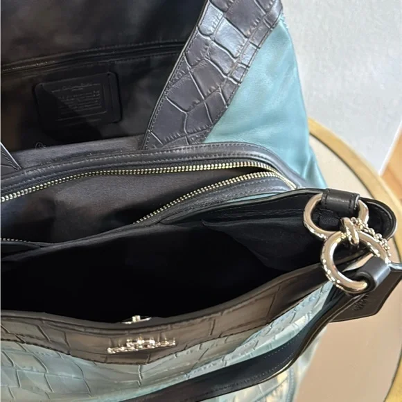 Coach Navy and Teal Croc-Embossed Shoulder Bag - Picture 13 of 16
